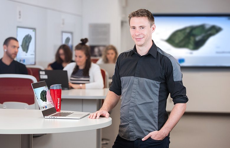 Early Career Achievement Award - UCalgary